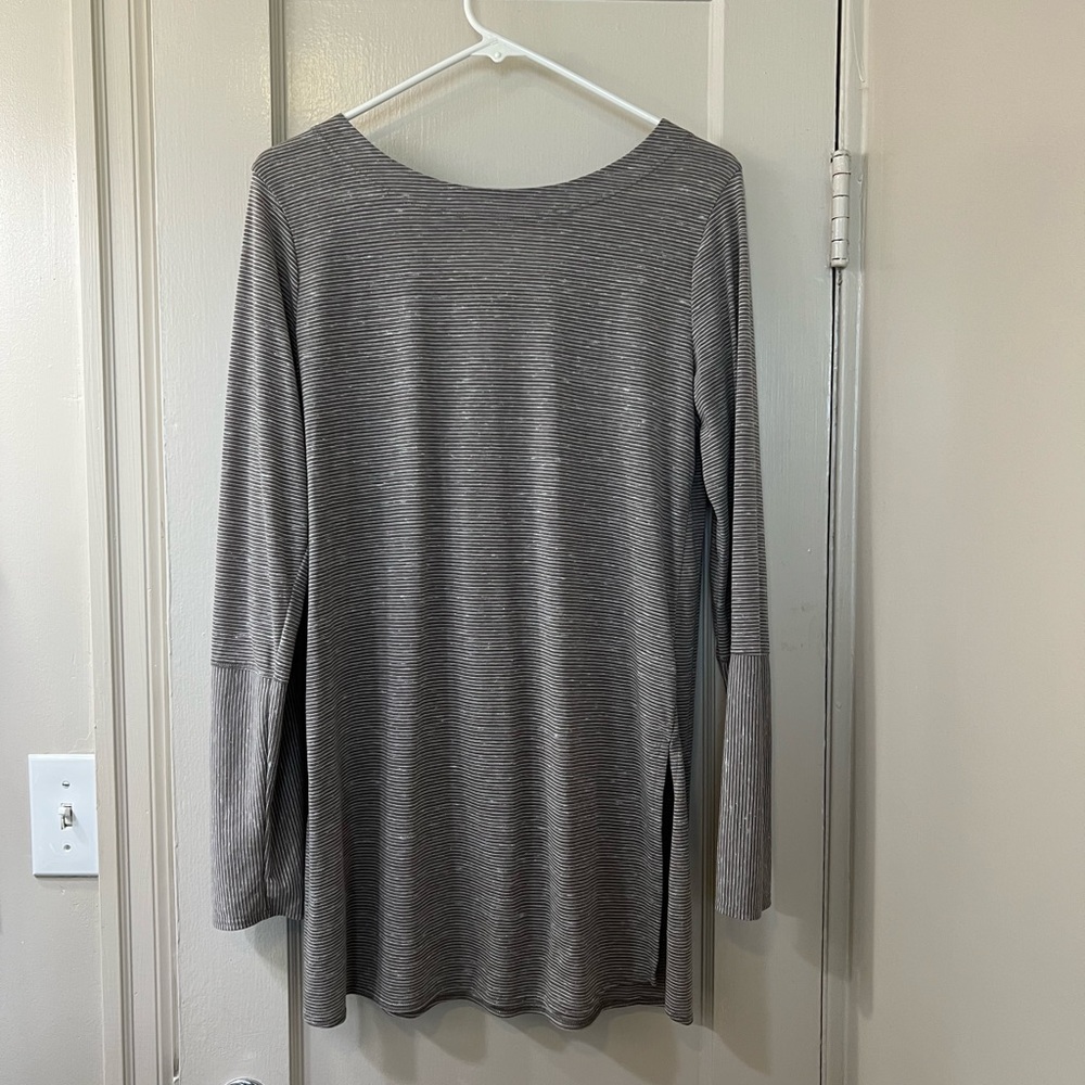 Large Prana Mud Esme Organic Tee